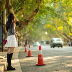 骚逼想被狠狠操
